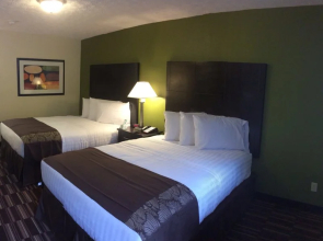 Boarders Inn & Suites Ashland City