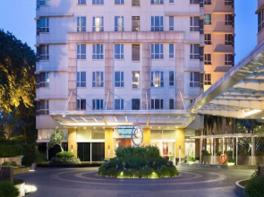 At Home Somerset Permata Berlian