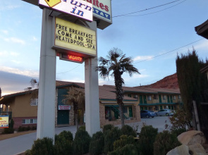 Coronada Inn and Suites