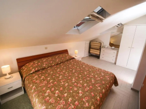 Sunrise Apartments 2