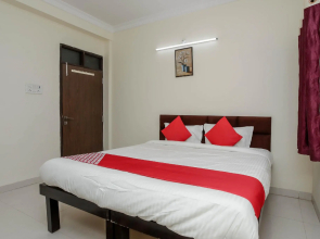 OYO 28790 Hotel Metro