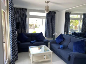 Casa Linda 2 bed apartment in Costa Teguise