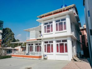 OYO 11474 Gangaur Regency Boutique Hotel