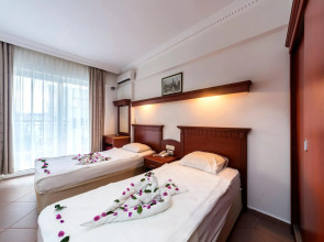 Senatus Hotel - Special Class
