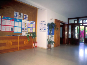 Caravos Hotel