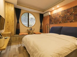 Bishan Courtyard Guesthouse