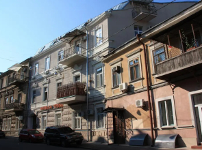 Apartments on Voroncovskiy Lane