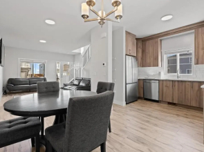 New built 4 bed holiday home