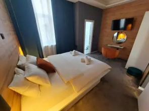 A8 b&b