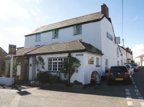 Grooms Cottage