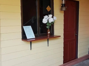 Baan Prakaikaew Resort