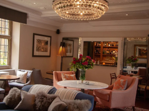Foxhill Manor