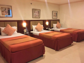 Royal Garden Hotel