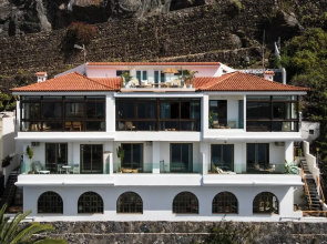 Bahía Apartments