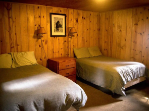 Silver Gate Lodging