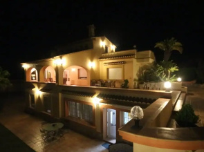 Luxury Villa Surrounded by Vineyards - 7bd Great for Big Groups W/private Pool