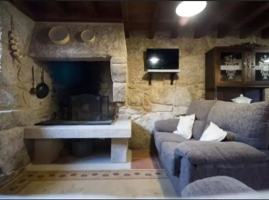 106307 House In Vilar De Parada