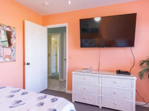 See Otter by Oak Island Accommodations