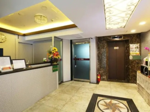 J Hotel