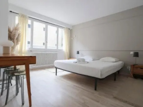 Peace in the city 2 bedrooms 57m2 ultra central