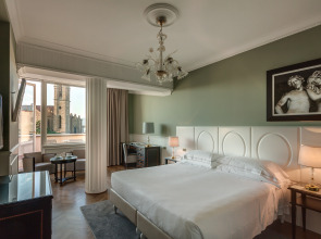 Plaza Hotel Lucchesi