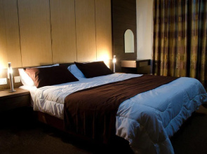 Gold Leaf Hotel