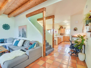Bright Santa Fe Condo ~ Half-mi to Meow Wolf!