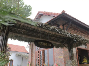 Hue River Side Villa