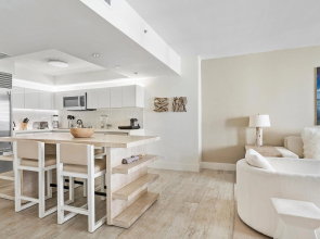 Luz Brillosa 1 1 Ocean View Condo 1009