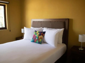 Casa Flores Hotel & Spa