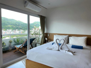 Patong Tower Condo- best location, 150m to the beach, shops, bars