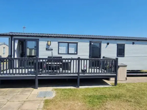 Mikey 3 bed Balcony Rhyl