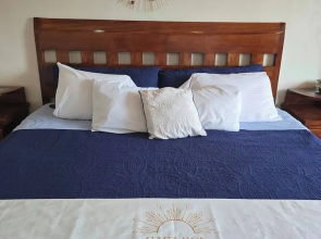 Loft Rayito de Sol, Zihuatanejo Center With AC