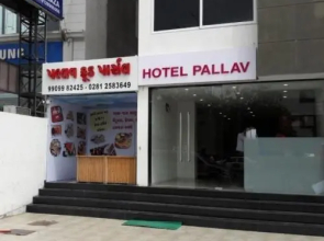 Hotel Pallav