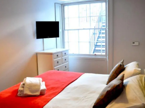 Evesham Road Serviced Properties Apartments