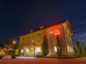 Hotel Bau