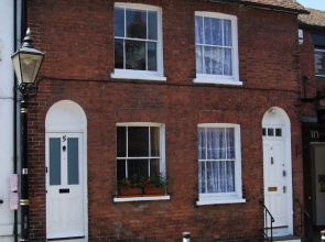 Crown Cottage