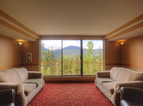 ResortQuest at The Marquise