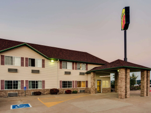 MainStay Suites LeClaire - Quad Cities