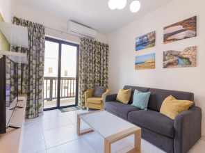 Gozo Charming Apt Near Salt Pans