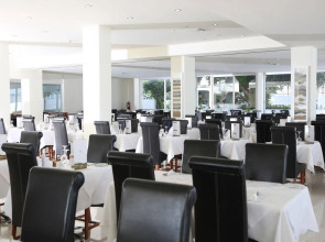 Vrissiana Boutique Beach Hotel