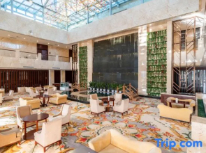 Zhongyuan Sunny International Hotel