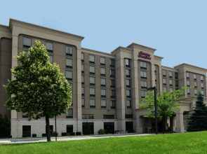 Hampton Inn & Suites by Hilton Windsor