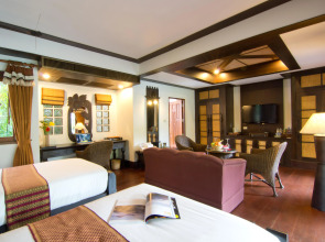 Курортный отель Santhiya Tree Koh Chang Resort