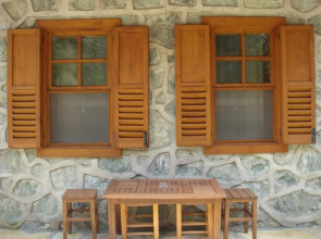 Mencuna Konaklari