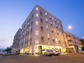 Al Fouz Luxury Hotel Suites