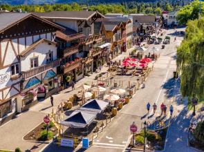 Journey's End On Fish Lake 2 Bedroom Home by NW Comfy Cabins by RedAwning