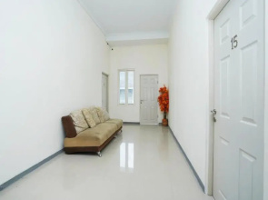 Cahaya Residence Surabaya by OYO Rooms