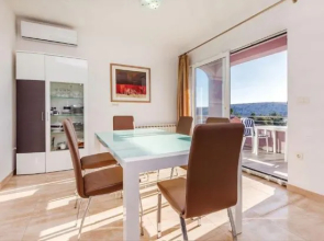 Apartments Host