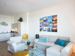 Apartment in Scheveningen Harbor Views